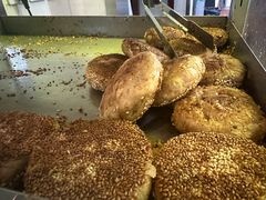 -万红路羊汤烧饼店(将台路店)