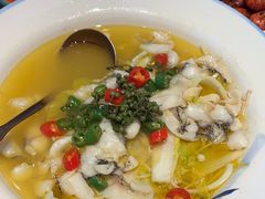 -川流不息·地道川菜·小龙虾(松东路店)