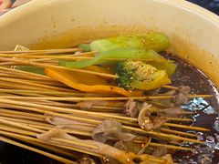 -拈签一笑黄牛肉辣卤串串