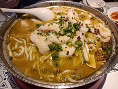 -苗小坛贵州酸汤鱼(百乐店)