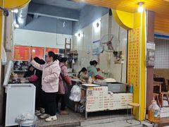 -朱珠小吃(施家园路店)