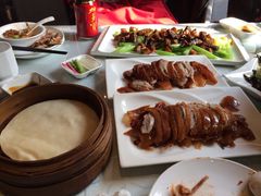 -湖庭壹品鸭王·传统北京烤鸭·别墅私房菜·庭院宵夜(江宁店)