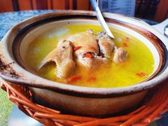 本鸡煲-春娟茶楼·地道农家菜(梅家坞店)
