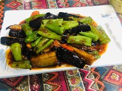虎皮辣子烧茄子-西域香新疆饭店
