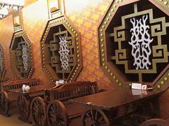 -白鹿苑蒙餐(鄂温克宾馆店)