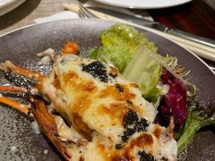-广州万富希尔顿酒店·感趣自助餐厅·金秋蟹宴生蚝海鲜刺身
