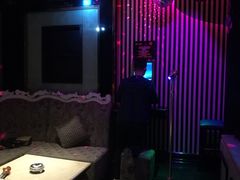 -芒果派对·量贩式KTV