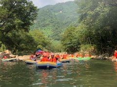 -雅鲁激流探险漂流