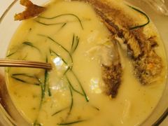 浓汤雪菜黄鱼小馄饨汤-玫瑰厅上海菜(兴国路店)