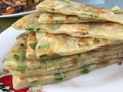 葱油饼-北京白桦林彭兴全农家院