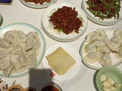 -岳姥姥饺子(泺文路店)