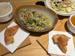-菲滋意式餐厅(温岭银泰城店)
