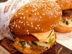 -The Habit Burger Grill 哈比特汉堡(爱琴海店)