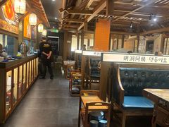 -明洞阿姨·韩式酱蟹烤肉·创意料理(三元桥店)