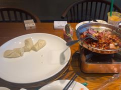 -爱碗亭·鲜炒湖南菜(壹城中心店)