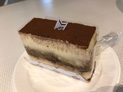 -Dough&Joe团憩(瑞虹天地月亮湾店)