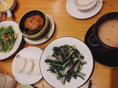 -莲餐厅·湖北菜·潜江小龙虾店(愚园路店)