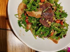 -黄泥岗·地道湖北菜(奥特莱斯店)