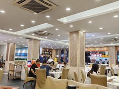 -粤盛海鲜平价店(洛溪食街店)