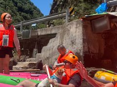 -安吉龙王山峡谷漂流