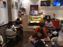 大堂-香港龟正盅 手作糖水甜品龟苓膏(千灯湖环宇城店)