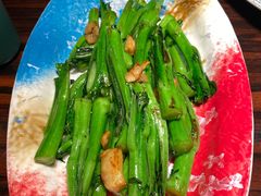 -粤·向群饭店(麓景路店)