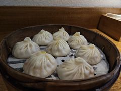 蟹粉小笼包-馋三尺蟹粉小笼(人民广场店)