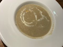 蘑菇奶油浓汤-新贝乐意大利餐厅(镇江苏宁广场店)