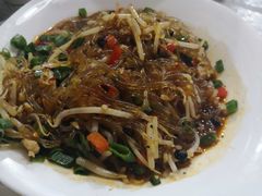 蚂蚁上树-YI PIN JU 一品居中餐厅 中国超市