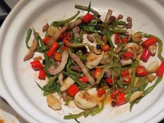 -鸽子侯·家宴·平价海鲜(市图书馆店)