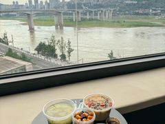 -Yolo私汤温泉设计师酒店(重庆南滨路店)