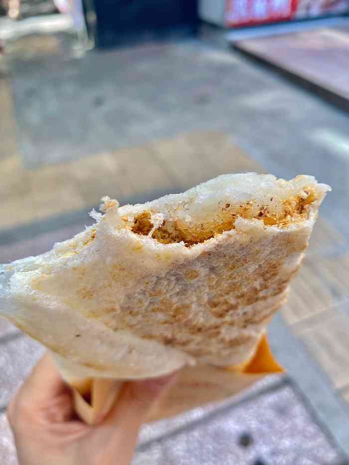 遵义特色王记锅巴糍粑-"大众点评上看到这家移动铺子的锅巴糍粑味道.