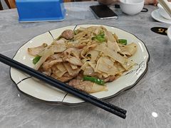 -银峰农庄·特色烧鸡·鲜无花果浸鸡