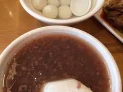 -蓉李记成都名小吃(宜昌伍家岗万达店)