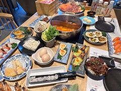 -枝魯枝魯自助料理