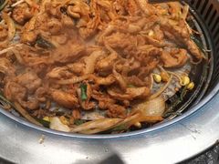 -烤路里·韩国品质自助烤肉(石路天虹4号店)