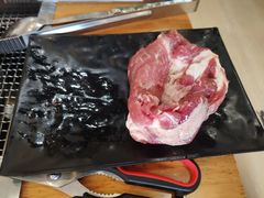 -肉甲韩国木炭烤肉(新壹街1店)