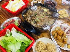 -三叔牛杂火锅店(三淮大街15号店)