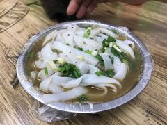 斋河粉-正宗阳山牛杂(东城店)