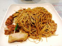 鸡扒炒面-世窗冰室(机场DFS店)