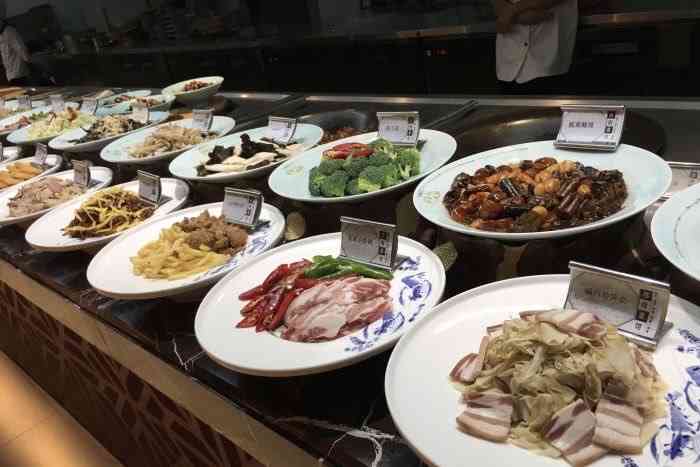 囍盈门苏南菜馆-"飞马水城附近,开车过去几分钟,到店十一点.