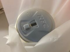 可乐-肯德基(银都广场店)