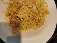 -鲜入唯煮·港式海鲜牛肉火锅(金宝街店)