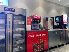 -龍歌自助小火锅(市北CBD万达店)