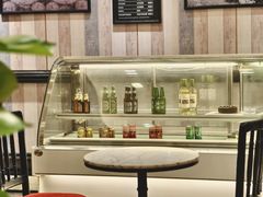 -深圳富苑皇冠假日套房酒店