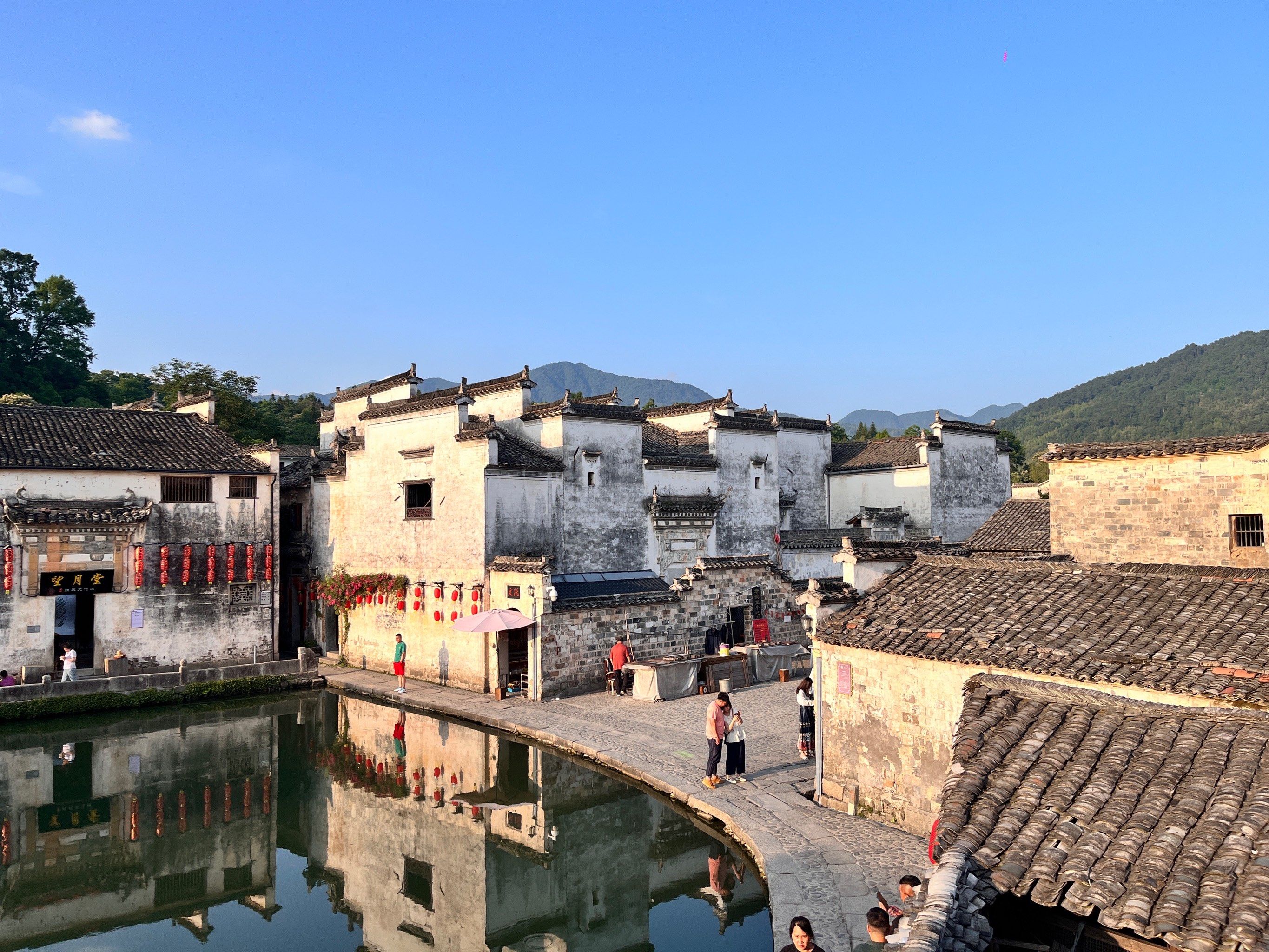 宏村月沼