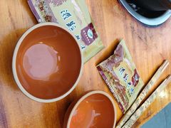 -灌县老妈砂锅串串香(万科红生活广场店)