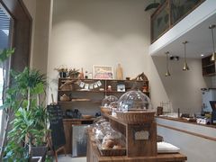 -沁屋面包店(人民东路店)