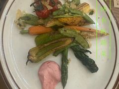 -Mark&Mars Restaurant