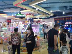 -开心哈乐儿童主题乐园(孙河易事达店)